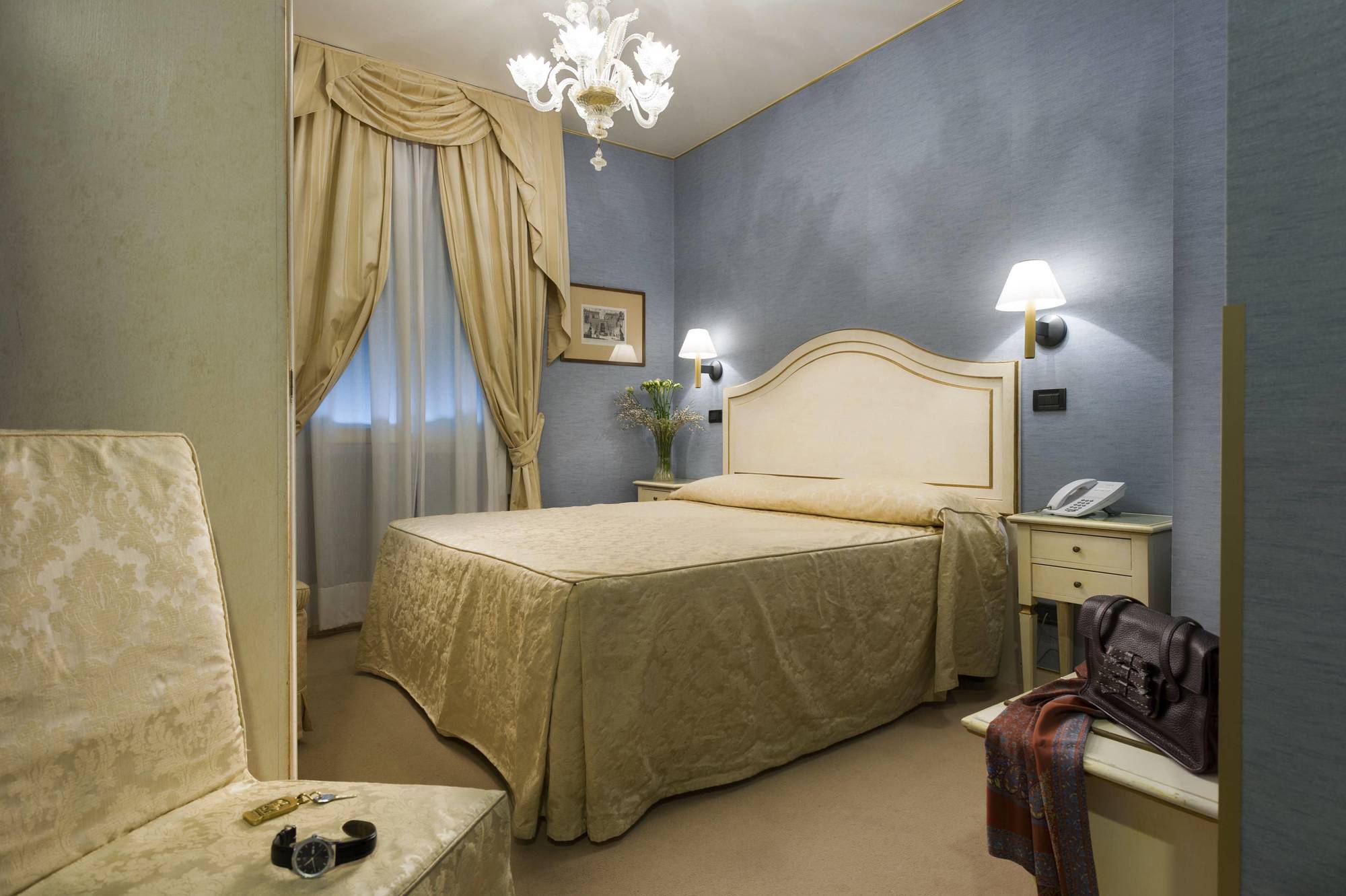 Carlton Capri Venecia